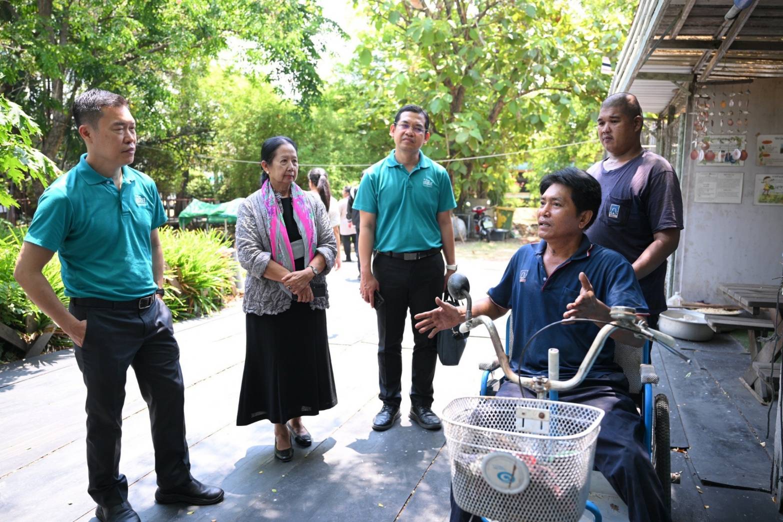 ภาพประกอบ