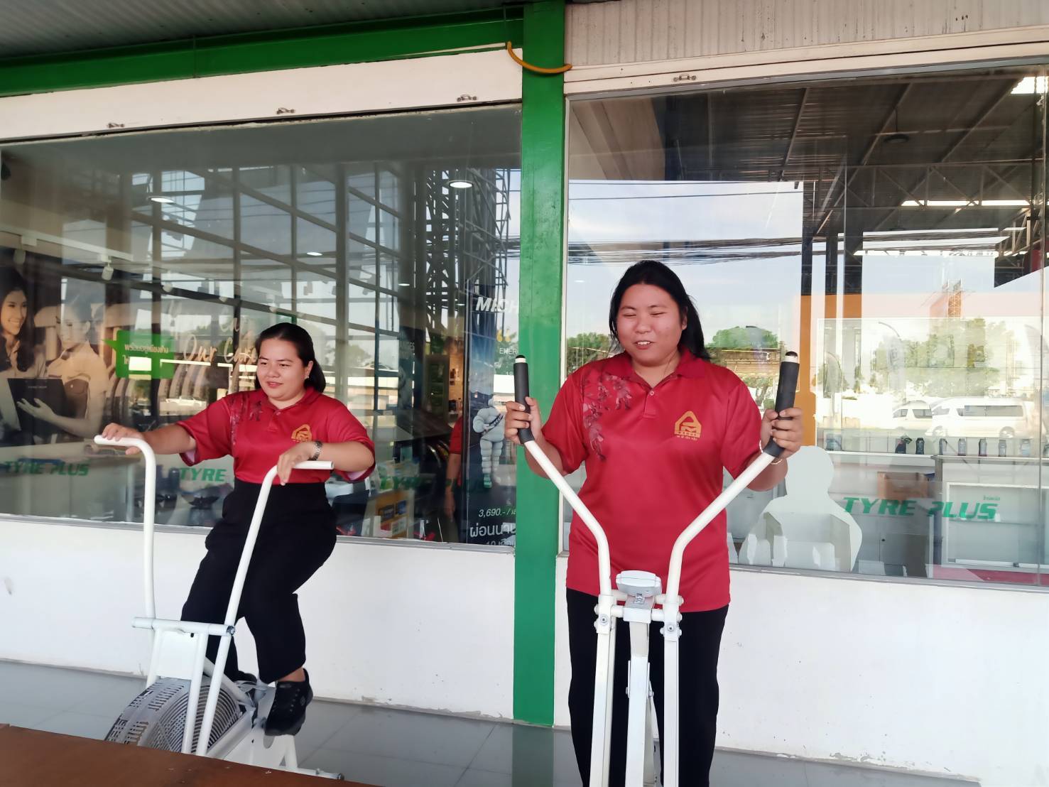 ภาพประกอบ